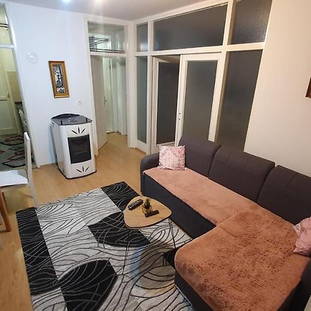 Apartman Dina Bihac Bagian luar foto