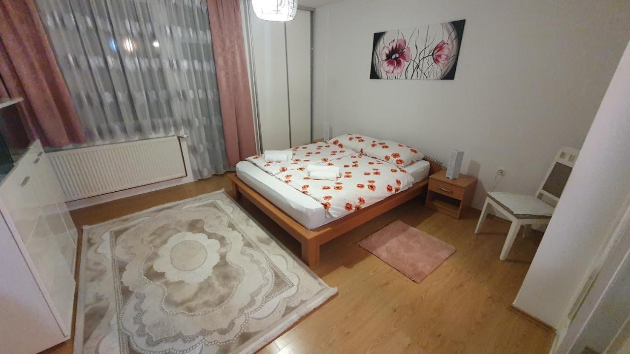 Apartman Dina Bihac Bagian luar foto